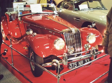 une trs belle MG TF1500