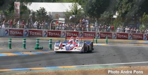 Andre_Pons_LOLA_MG_EX264_N25_ChicaneDunlop, cliquez pour la voir en plus grand svp, photo Andr Pons
