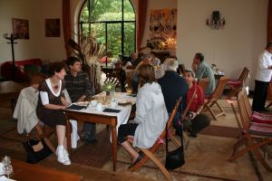 Petit djeuner  Chantaco - Photo Jocelyne Beoustes et Francis Bouyssou