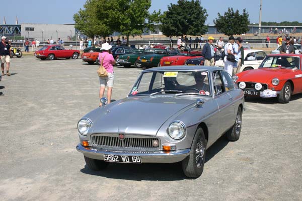 Circuit du Mans le parc MG-25